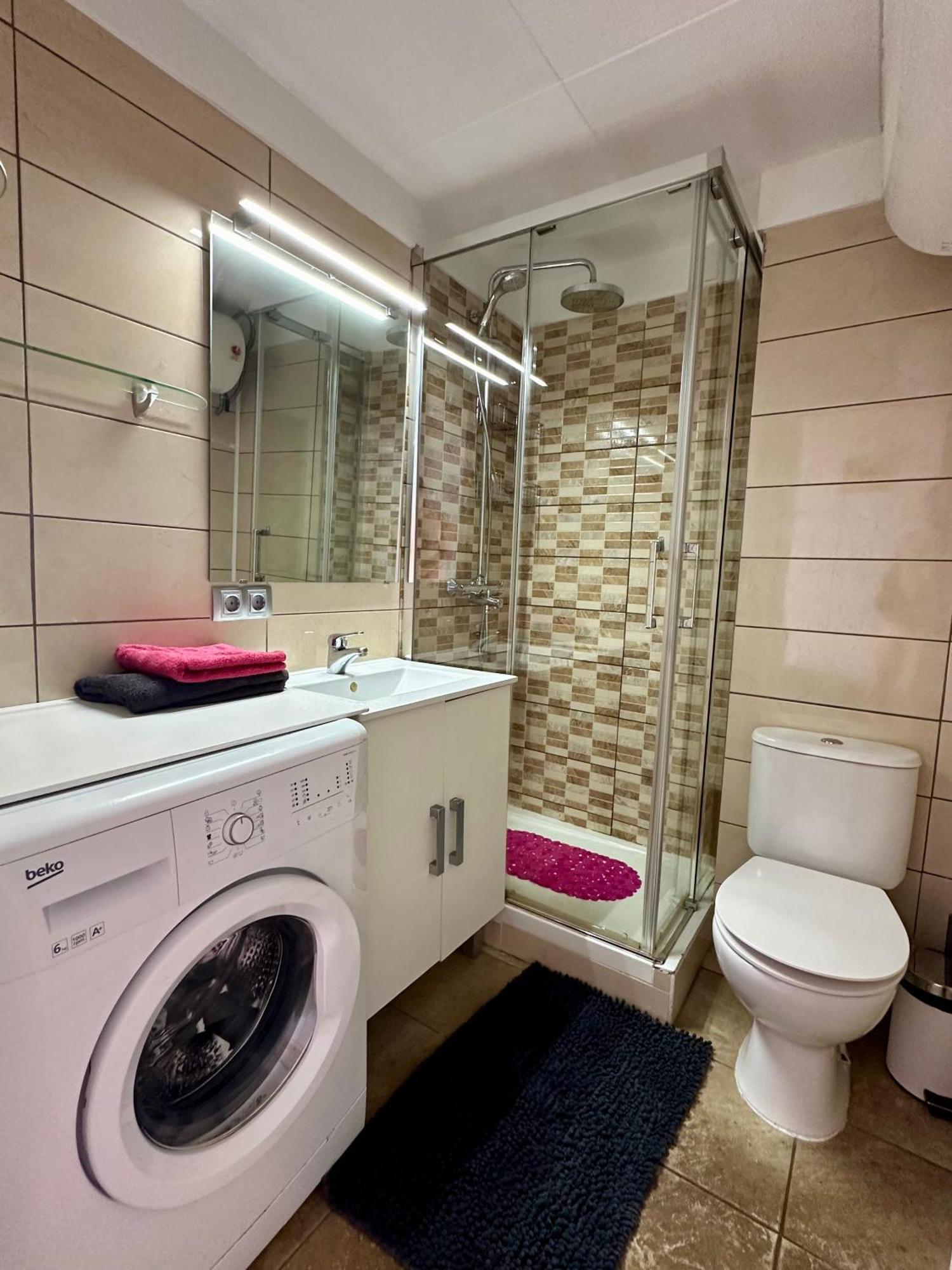 Vistas Frontales Al Mar Apartment Емпуриабрава Екстериор снимка